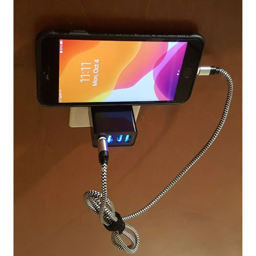 4 LED Port Wall Charger, Quick Charge QC 3.0 fast Charging for iPhone, Samsung